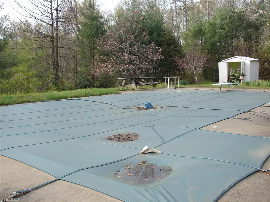 3225 Apperson Road East Bend, NC 27018 - Photo 15 of 23 Gallery Image 15