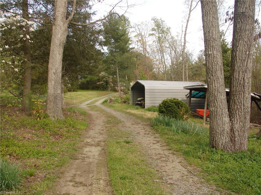3225 Apperson Road East Bend, NC 27018 - Photo 10 of 23 Gallery Image 10
