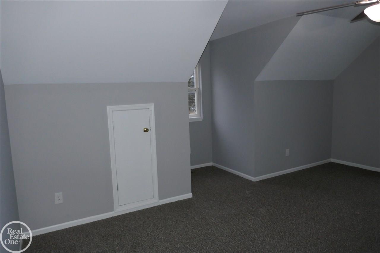 2932 Michigan Road Port Huron, MI 48060 - Photo 20 of 34