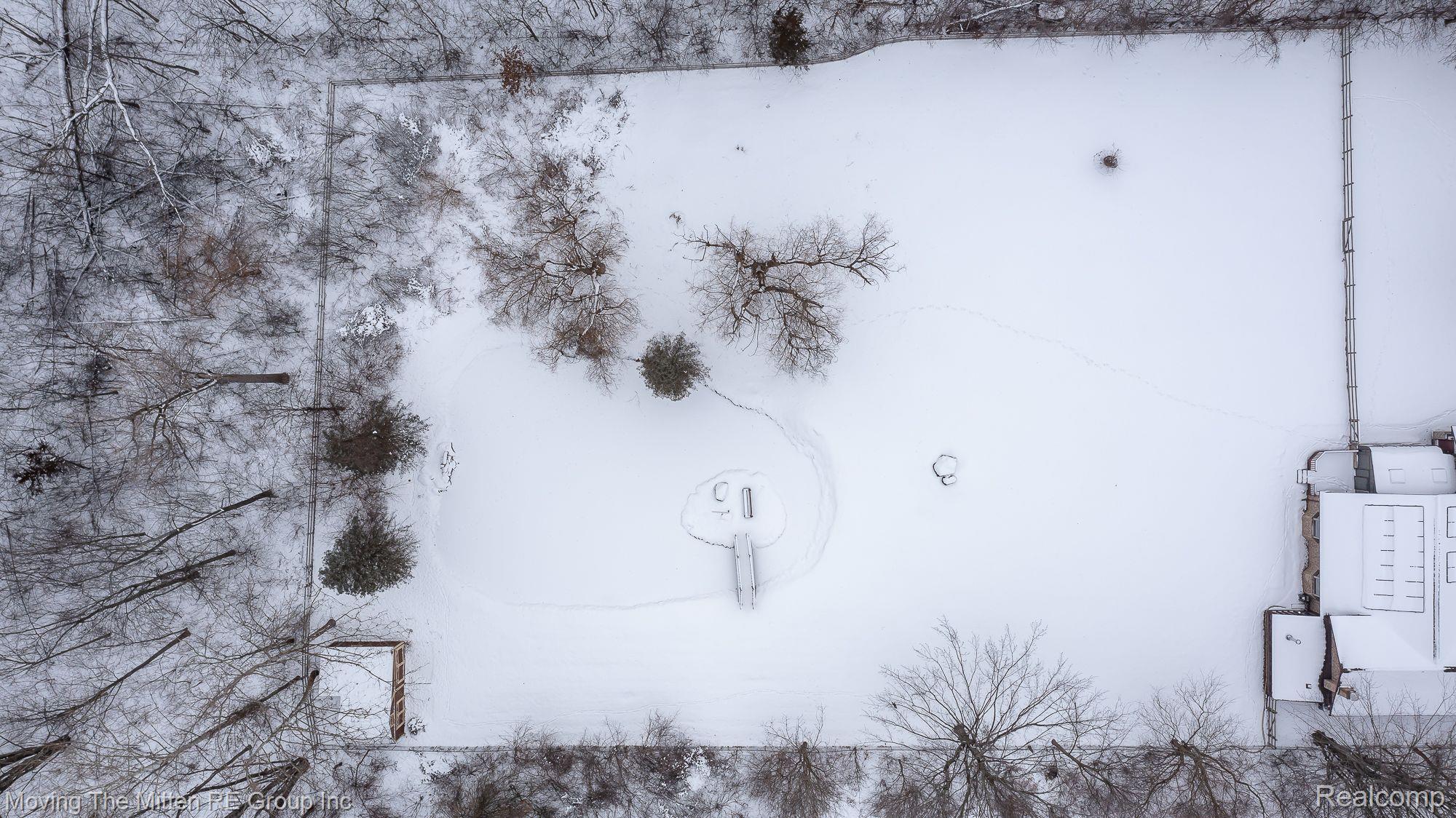 8432 Hannan Road Wayne, MI 48184 - Photo 5 of 82 Backyard Pond & Shed Aerial View