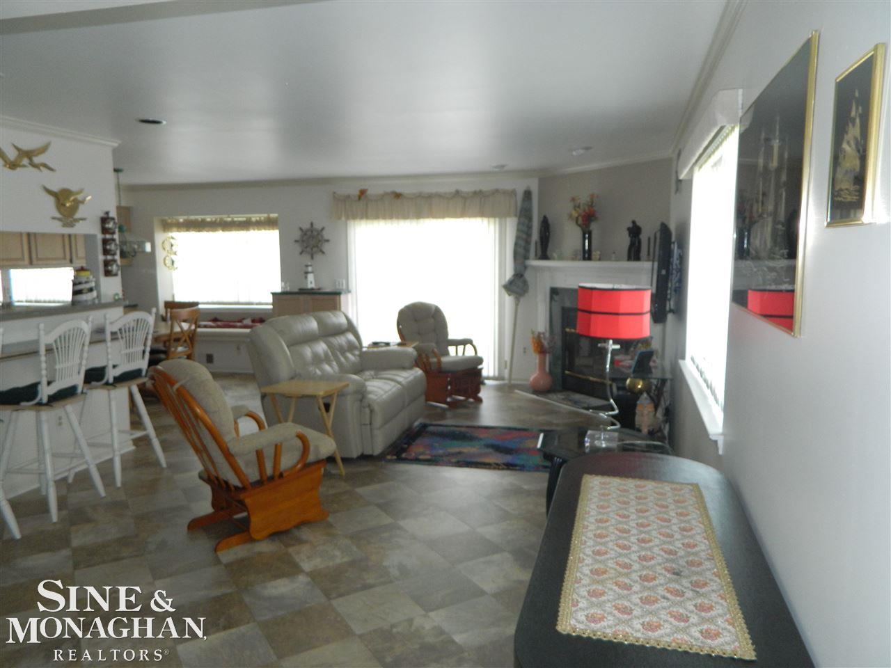 131 Milton Road Algonac, MI 48001 - Photo 12 of 28