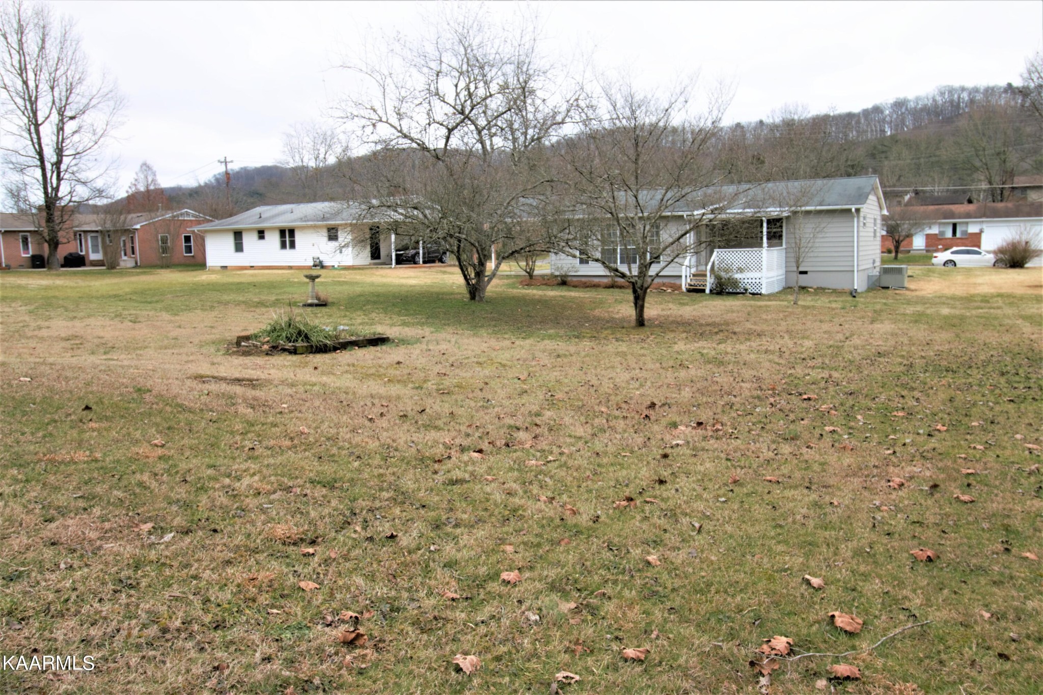 124 West Lincoln Road Oak Ridge, TN 37830 - Photo 10 of 27 a view of house with outdoor space