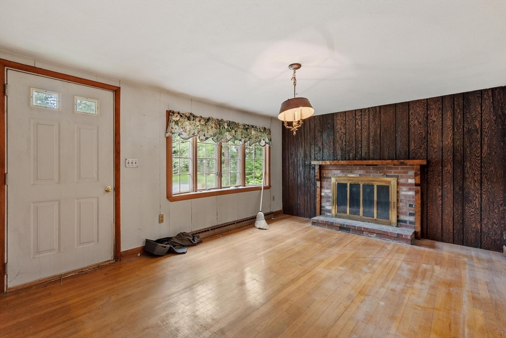 83 McClelland Road Halifax, MA 02338 - Photo 10 of 40