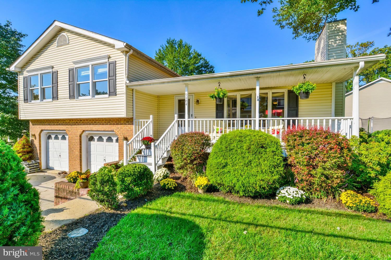9404 North Laurel Road Laurel, MD 20723 - Photo 1 of 27 Front 1
