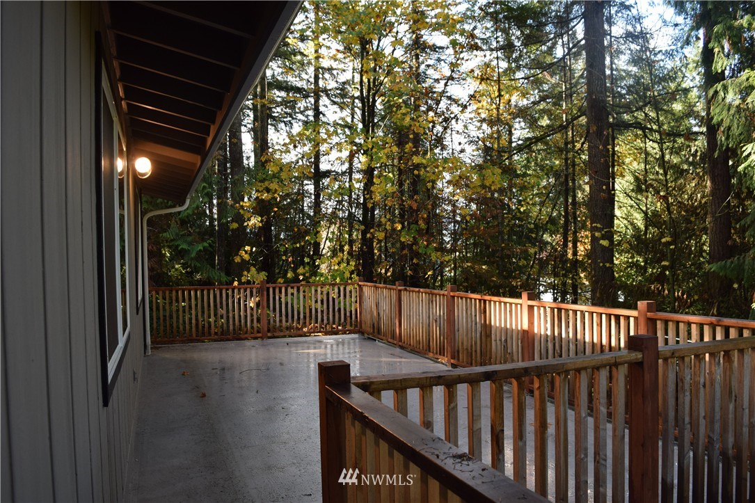 411 West Insels Road Shelton, WA 98584 - Photo 13 of 21 Gallery Image 13