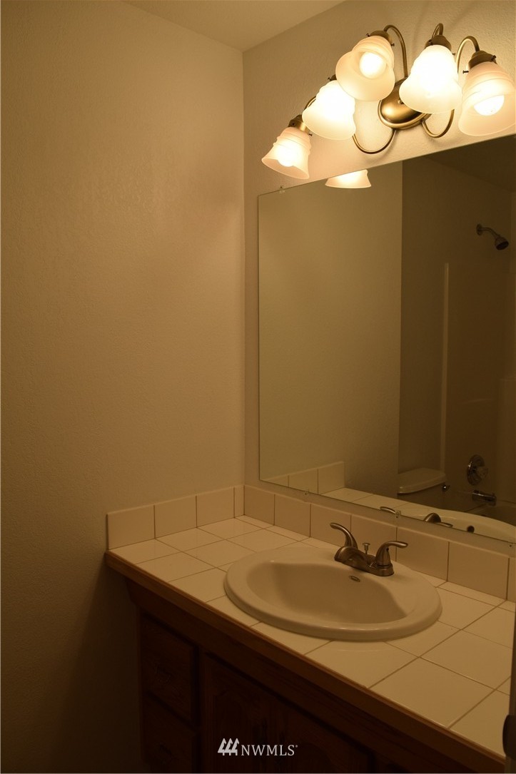 411 West Insels Road Shelton, WA 98584 - Photo 14 of 21 Gallery Image 14