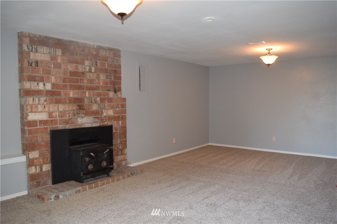 411 West Insels Road Shelton, WA 98584 - Photo 8 of 21 Gallery Image 8