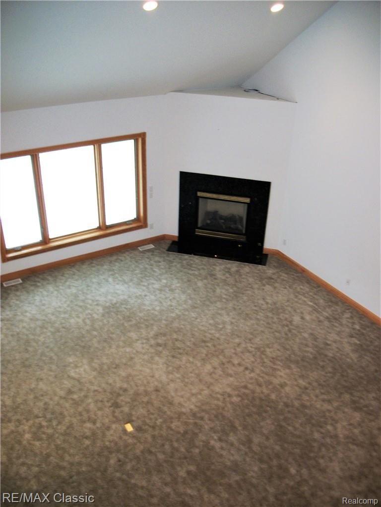 7679 Kearney Road Whitmore Lake, MI 48189 - Photo 22 of 68 103_2877.jpg