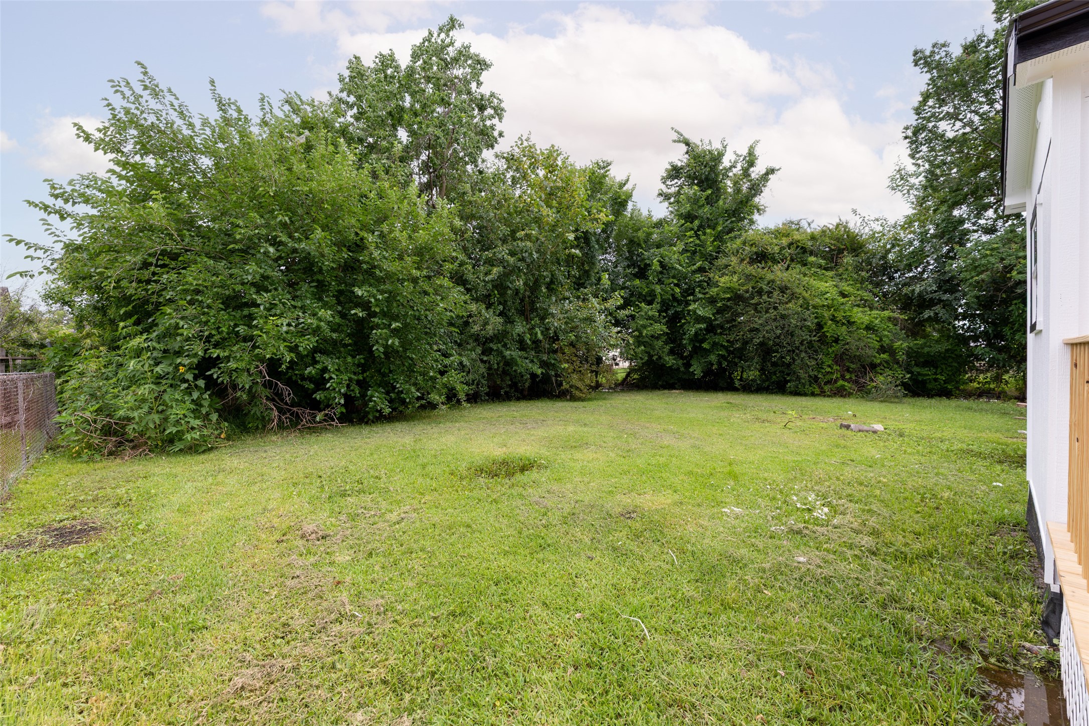 3225 Bostic Street Houston, TX 77093 - Photo 50 of 50 Generously sized backyard