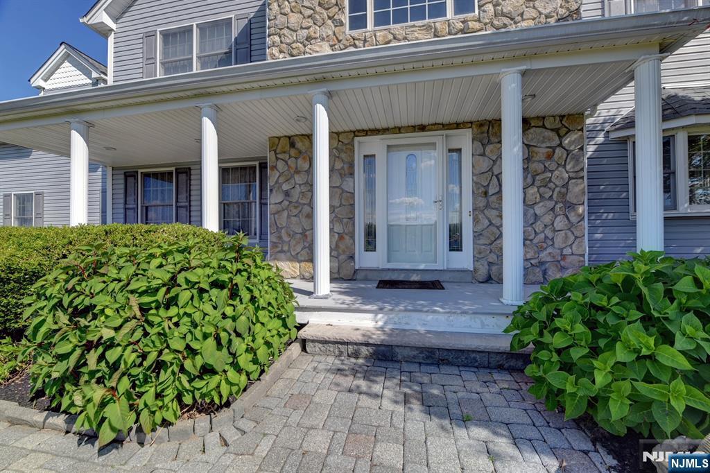 32 Dyer Road Sussex, NJ 07461 - Photo 4 of 39