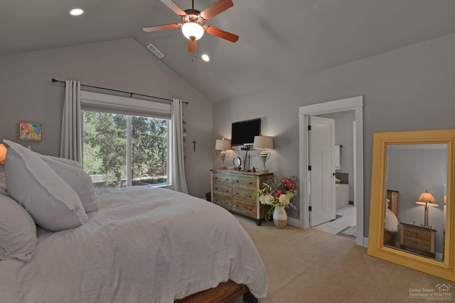 19246 Galen Road Bend, OR 97702 - Photo 12 of 25 Additional Photo