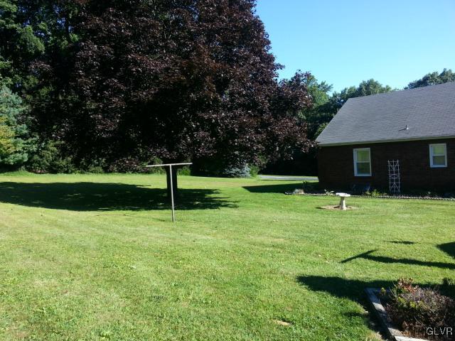 6175 Ridge Road Zionsville, PA 18092 - Photo 3 of 16 Gallery Image 3