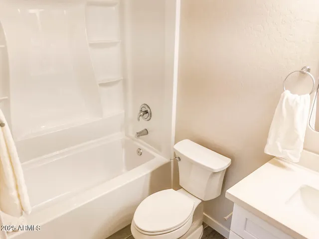 $275,000 | 15438 South Overfield Road, Arizona City, AZ 85123