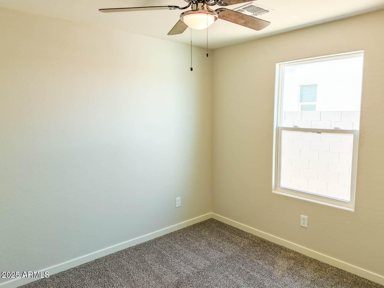 15438 South Overfield Road Arizona City, AZ 85123 - Photo 27 of 41 15438 Overfield-38