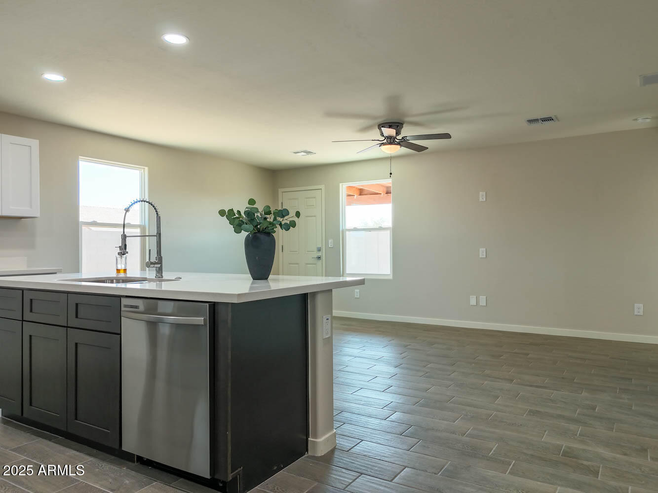 15438 South Overfield Road Arizona City, AZ 85123 - Photo 9 of 41 15438 Overfield-2