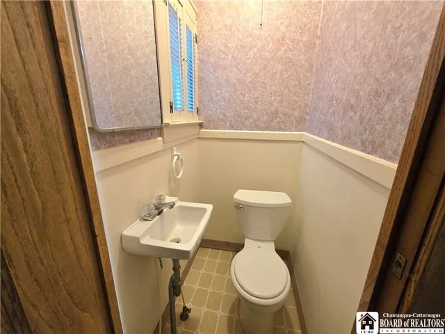 $160,000 | 60 West Virginia Boulevard, Jamestown, NY 14701