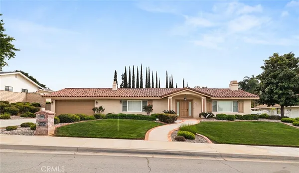$1,275,000 | 30587 Los Altos Drive, Redlands, CA 92373