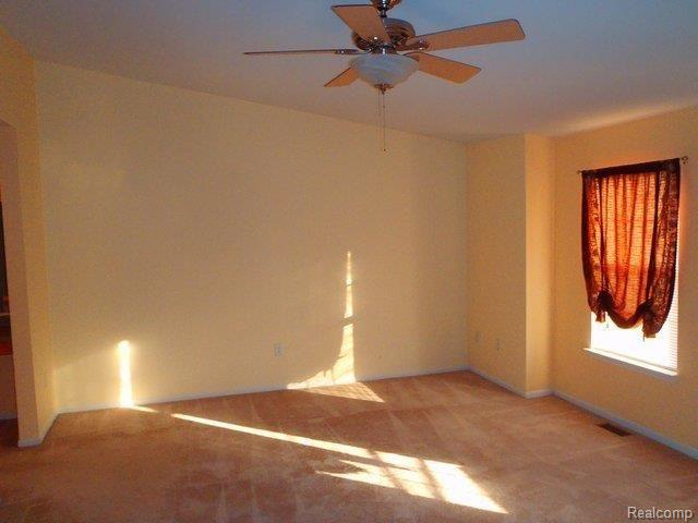 22736 Goddard Road, Unit 40 Taylor, MI 48180 - Photo 9 of 13 PC070059.JPG