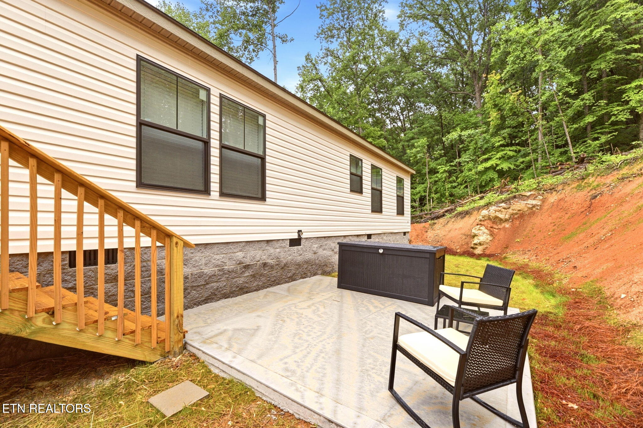 283 Farmer's Hollow Road Clinton, TN 37716 - Photo 25 of 28 28-web-or-mls-DSC_0006 (1)