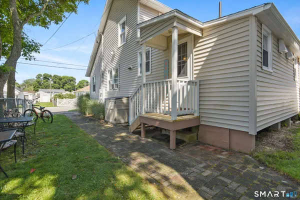 $330,000 | 30 Hartford Avenue, Unit B, Old Saybrook, CT 06475