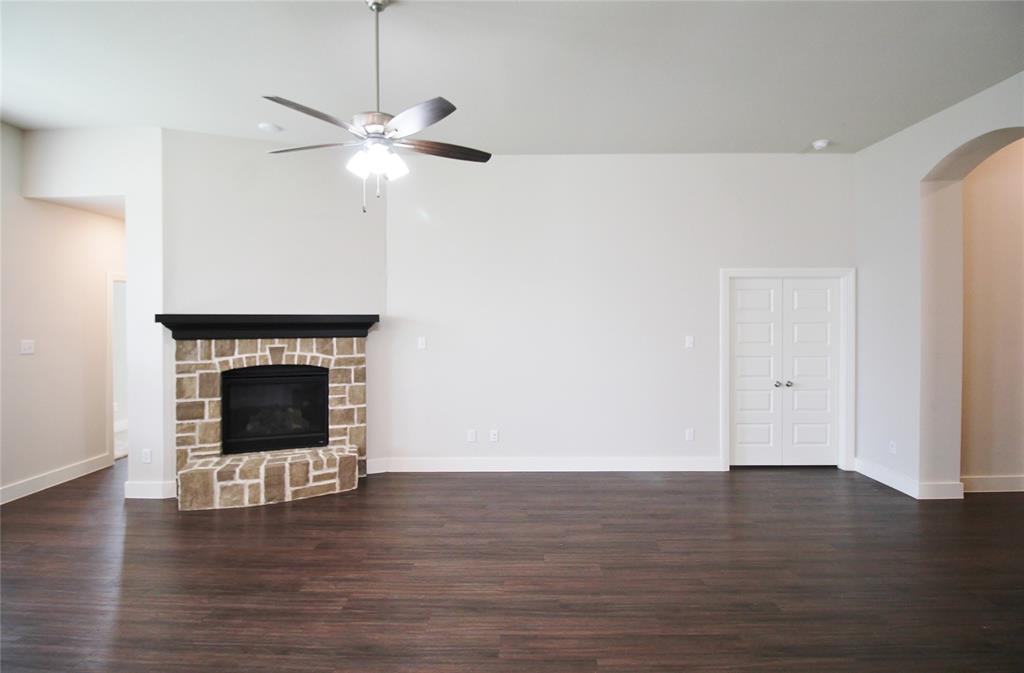 1665 Sheldon Drive Forney, TX 75126 - Photo 2 of 31