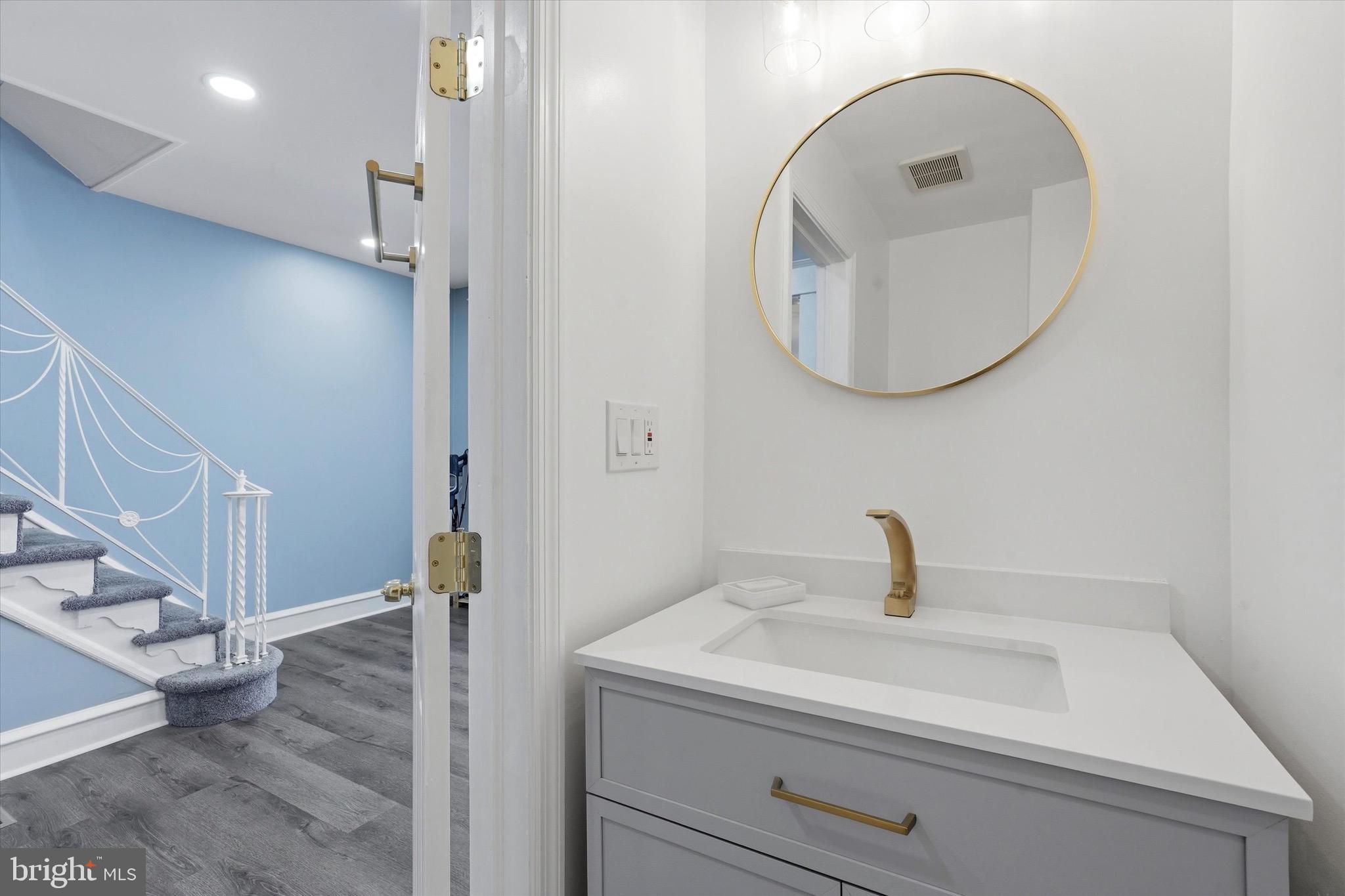 443 Fern Street Philadelphia, PA 19120 - Photo 6 of 14