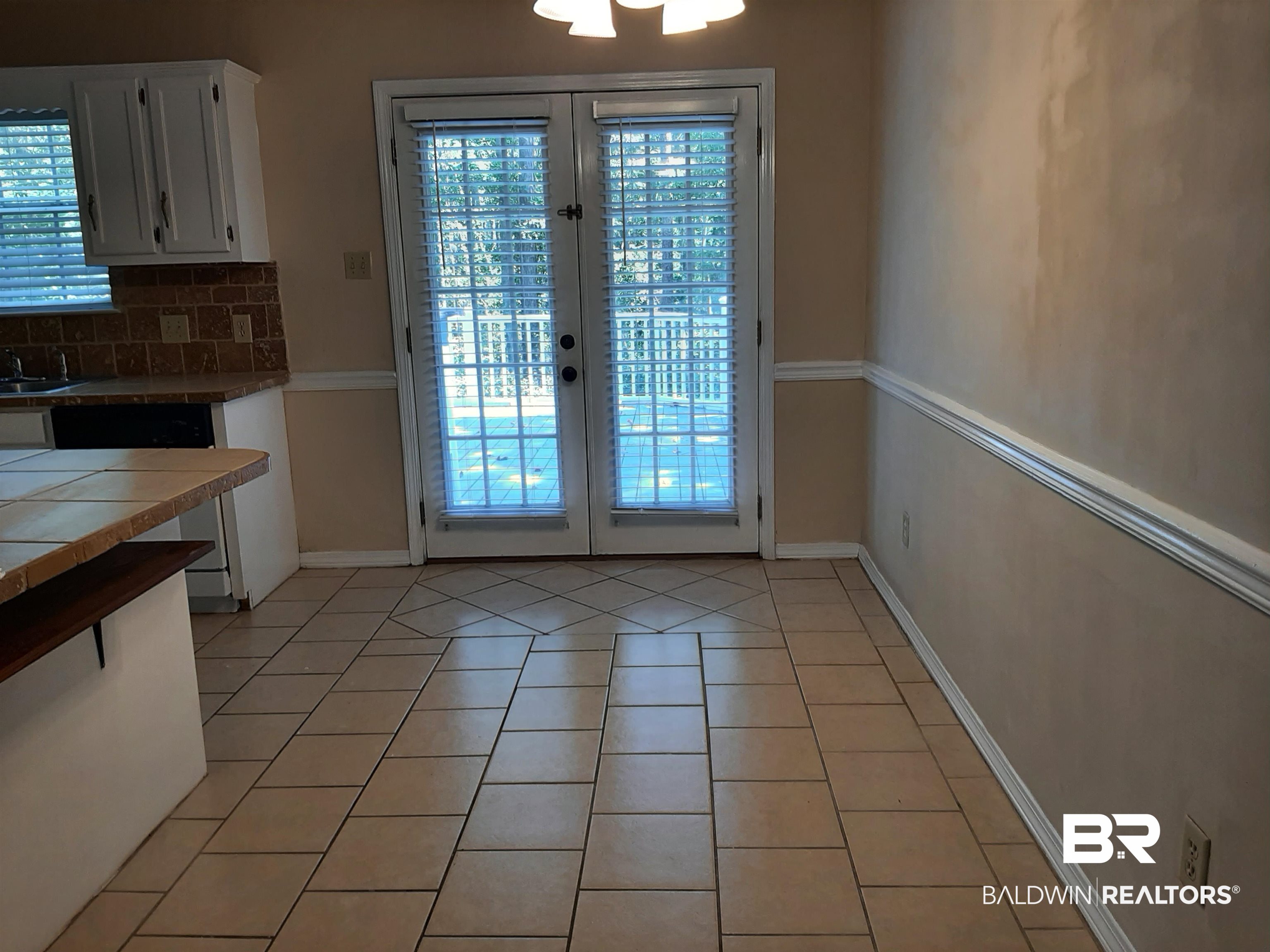 139 Richmond Road Daphne, AL 36526 - Photo 8 of 23 Gallery Image 8