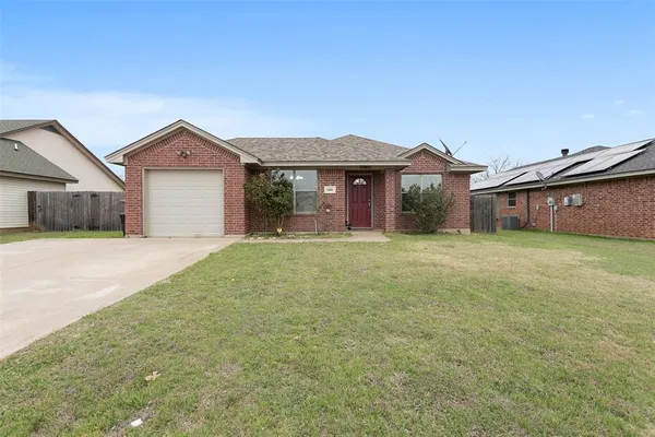 $269,900 | 608 Mesquite Drive, Rio Vista, TX 76093