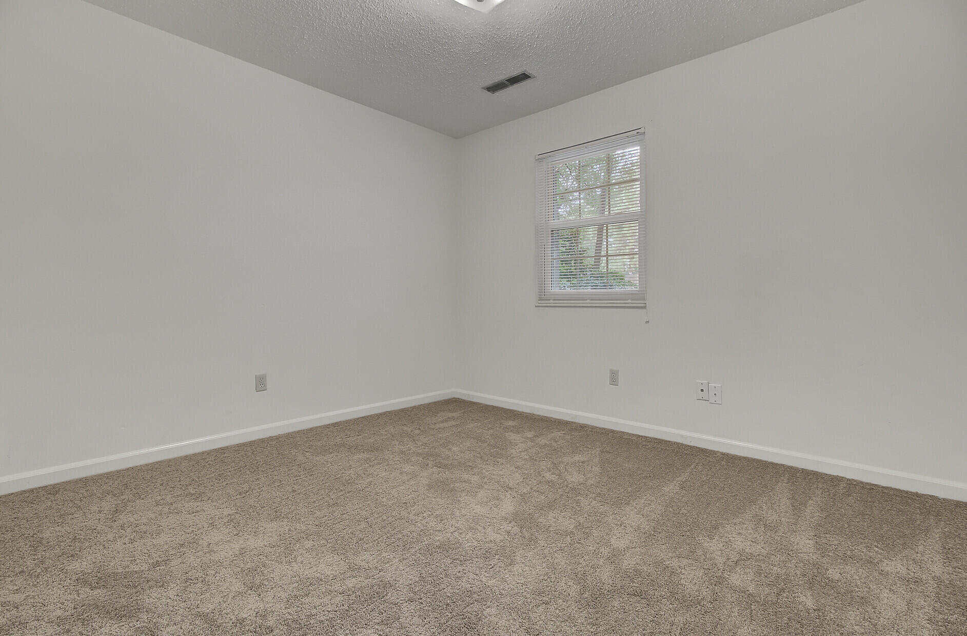 111 Sweetbriar Road Summerville, SC 29485 - Photo 19 of 31 20_20_mls