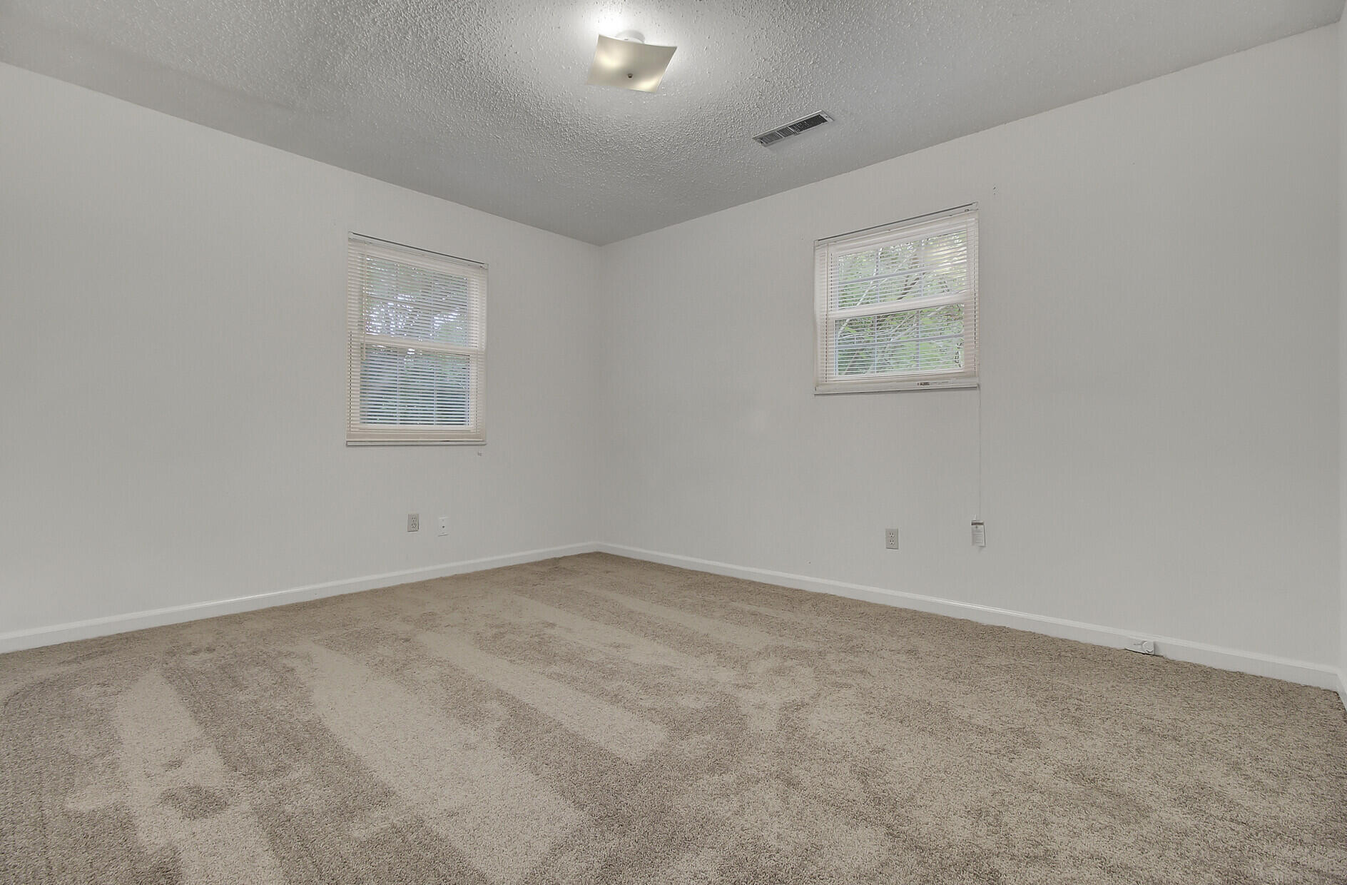 111 Sweetbriar Road Summerville, SC 29485 - Photo 22 of 31 23_23_mls