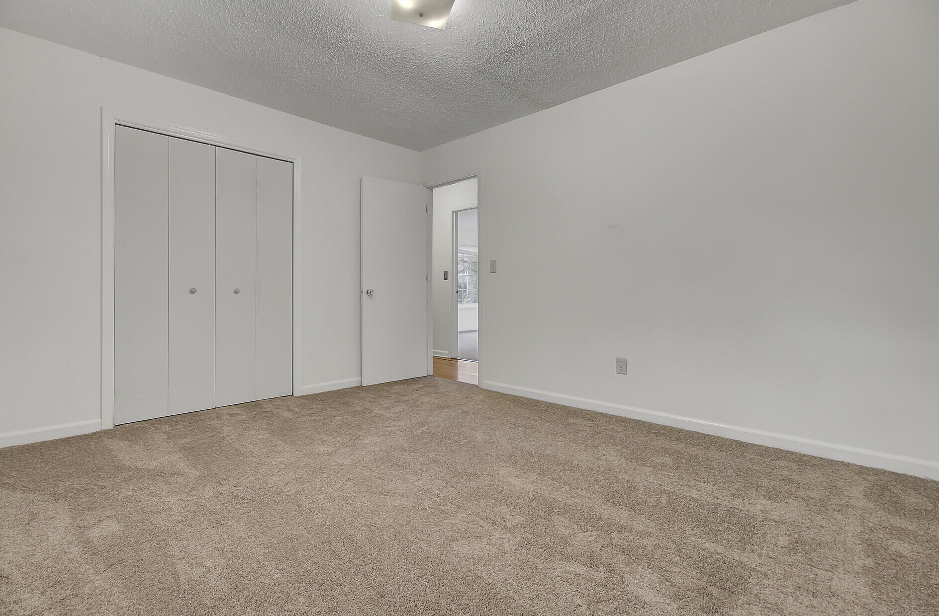 111 Sweetbriar Road Summerville, SC 29485 - Photo 25 of 31 24_24_mls