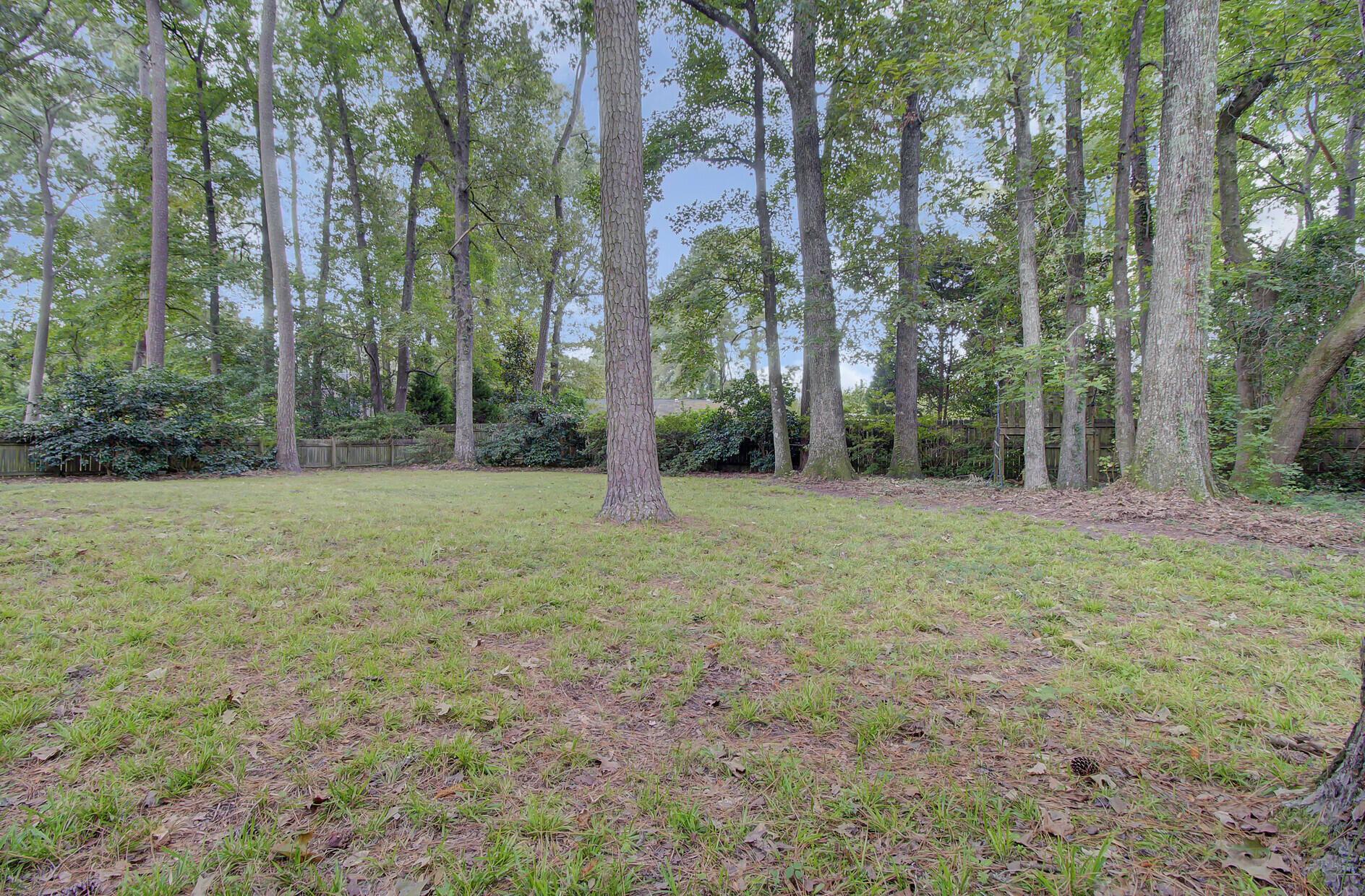 111 Sweetbriar Road Summerville, SC 29485 - Photo 6 of 31 33_33_mls