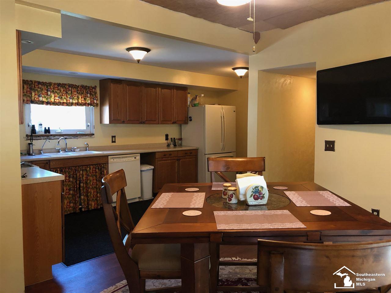9163 South County Line Road Riga, MI 49276 - Photo 3 of 12