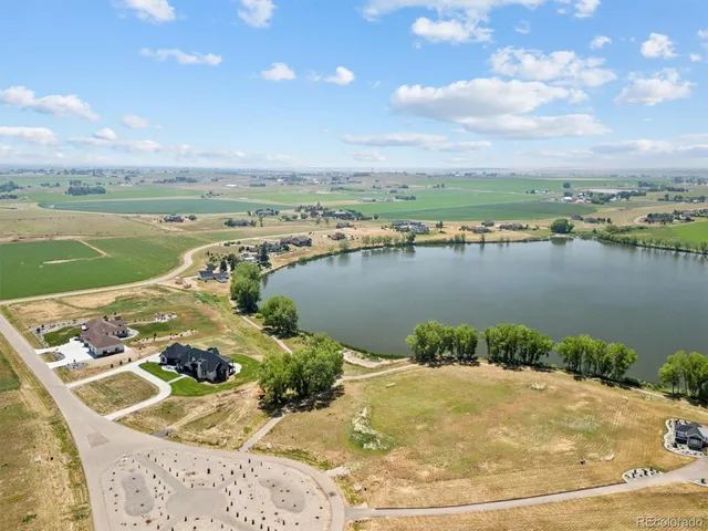 $599,000 | 3325 Fox Xing Place, Loveland, CO 80537