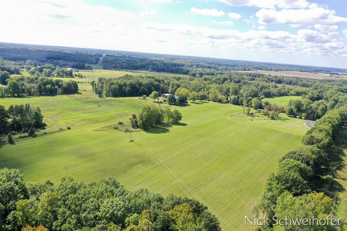 2511 South Grow Road Sidney, MI 48885 - Photo 43 of 48 IMG_1044