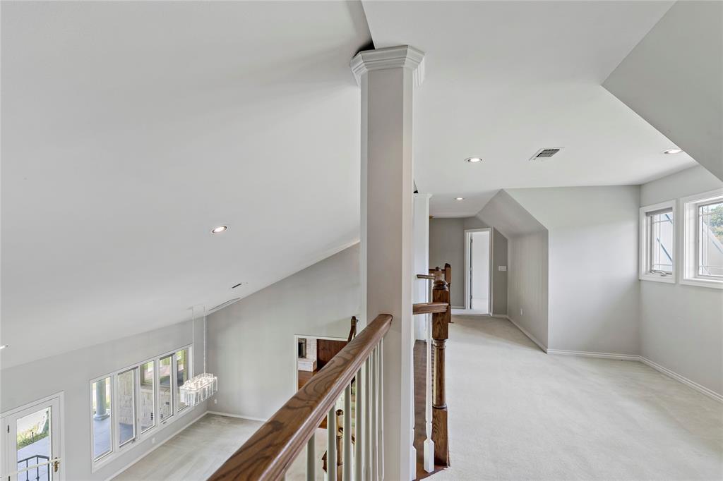 4905 Trails End Road Paris, TX 75462 - Photo 24 of 33 a view of a hallway with workspace