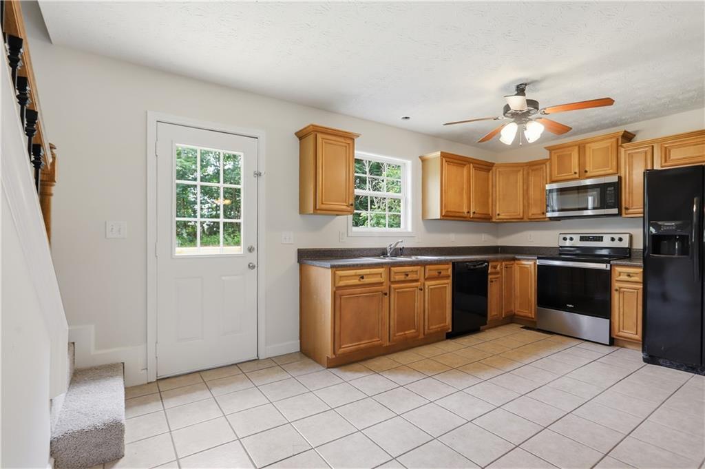 345 Rainey Road Temple, GA 30179 - Photo 8 of 28