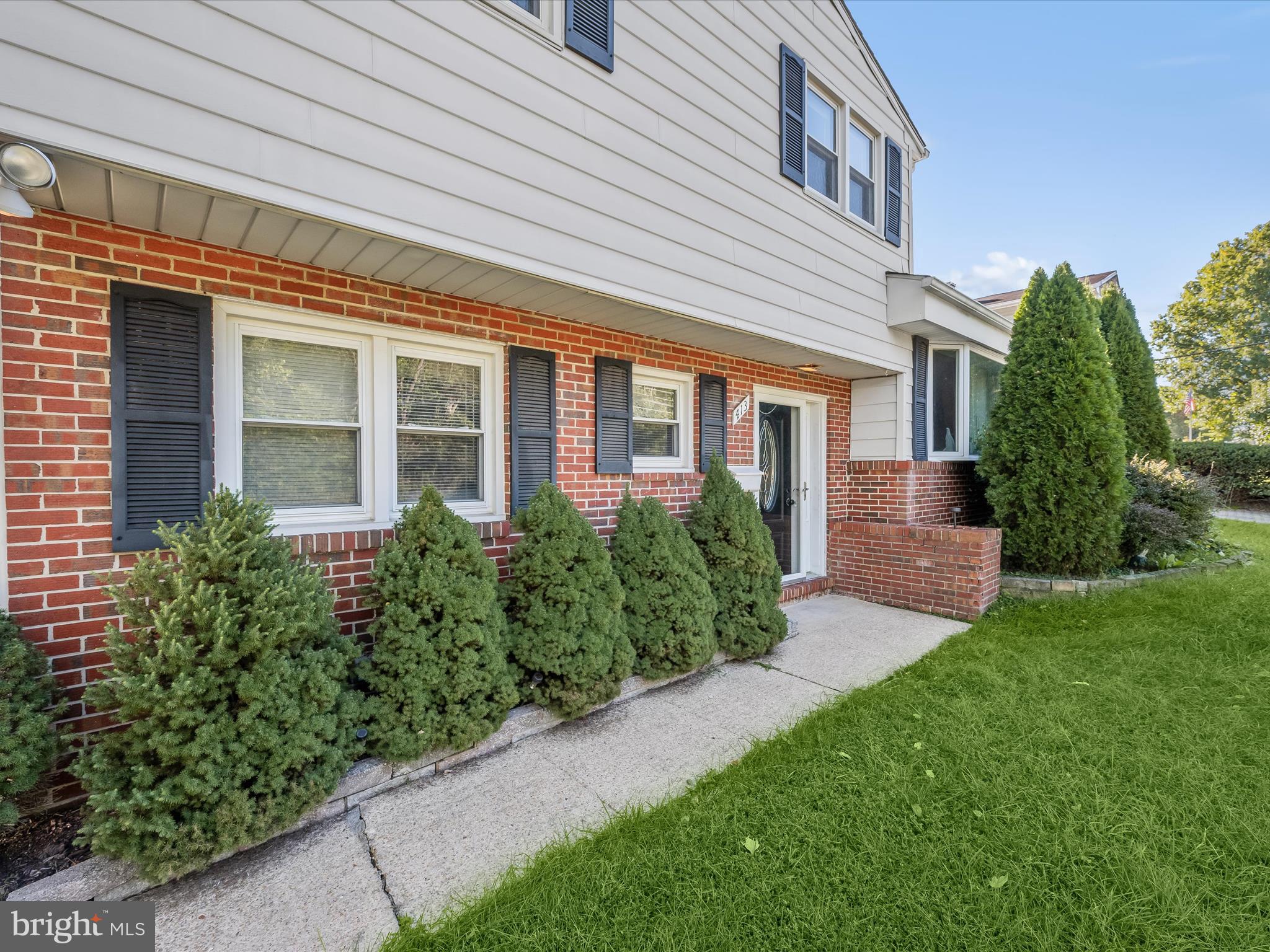413 North Hammonds Ferry Road Linthicum Heights, MD 21090 - Photo 3 of 36 Front