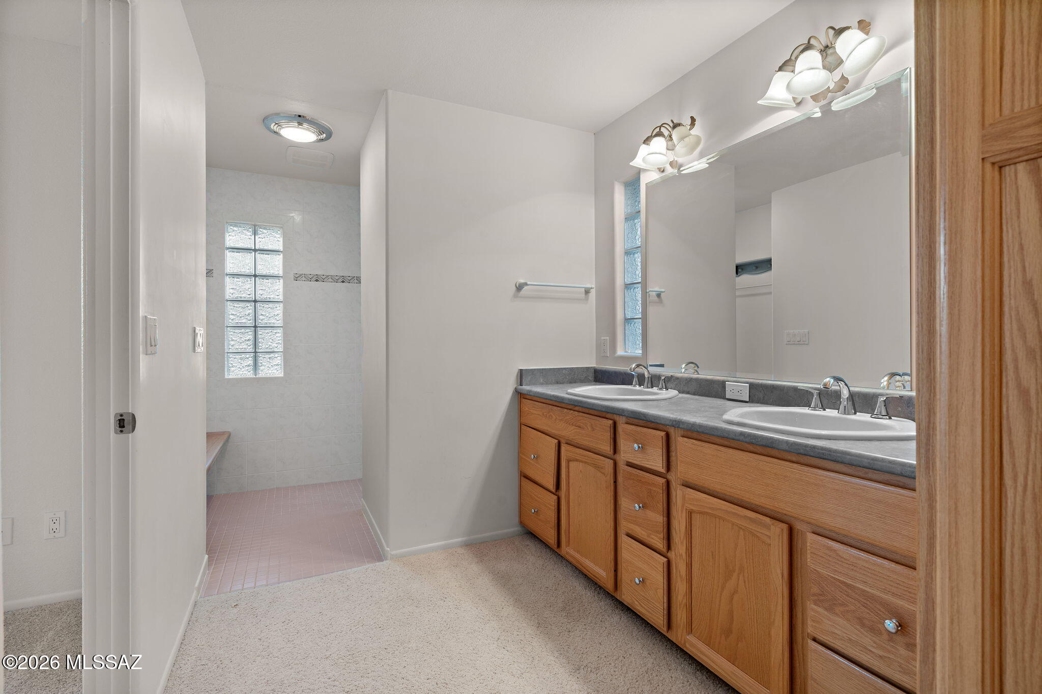 564 East Drawdown Trail Vail, AZ 85641 - Photo 28 of 41