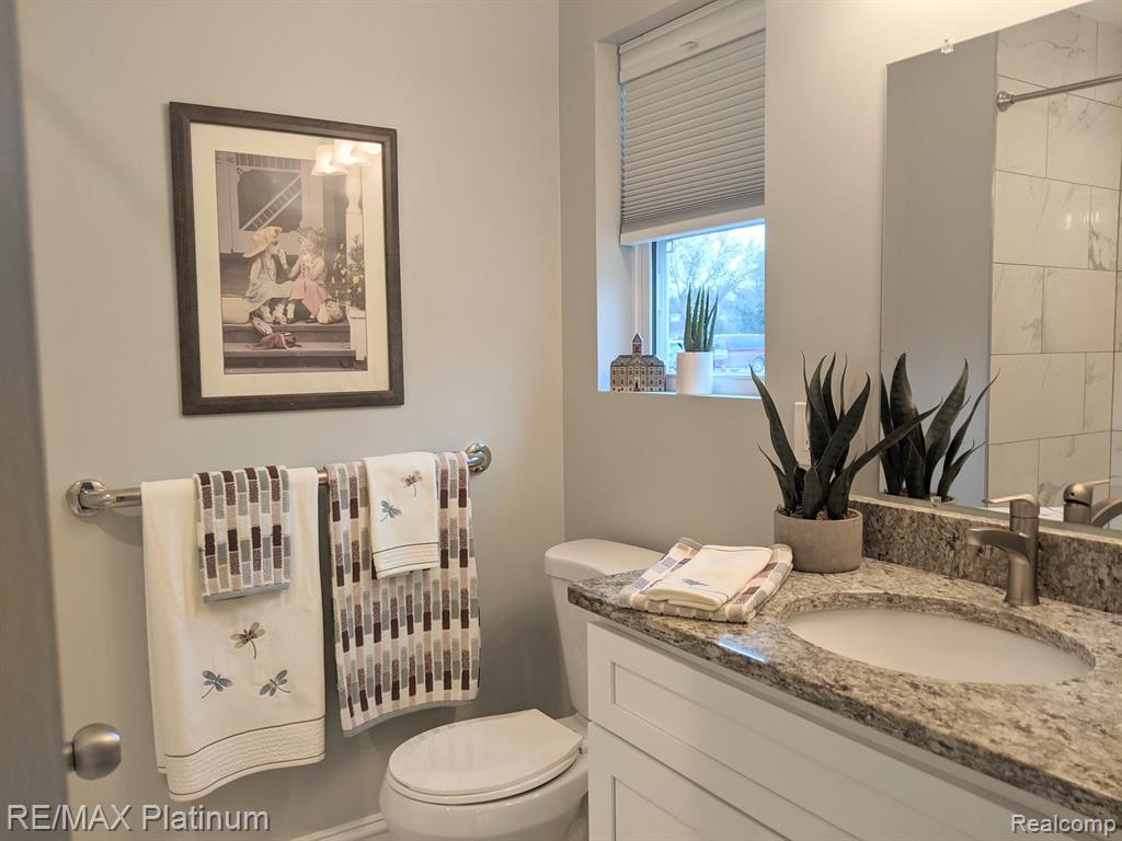810 Chelsea Ridge Court, Unit 21 Howell, MI 48843 - Photo 27 of 43