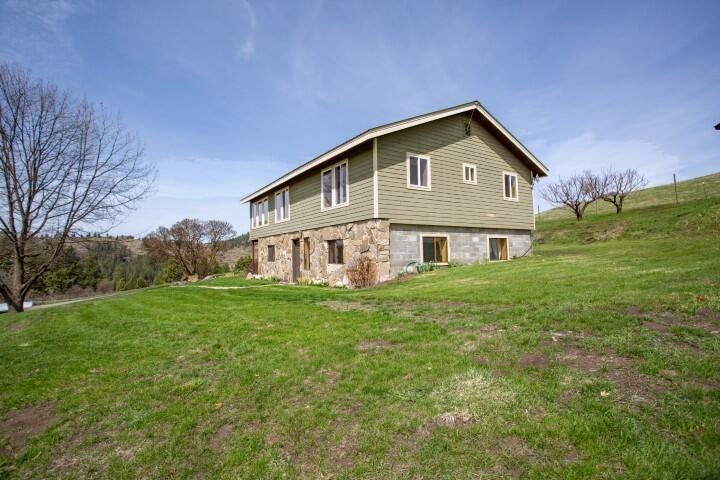 1759 Brooks Road Evans, WA 99126 - Photo 3 of 31