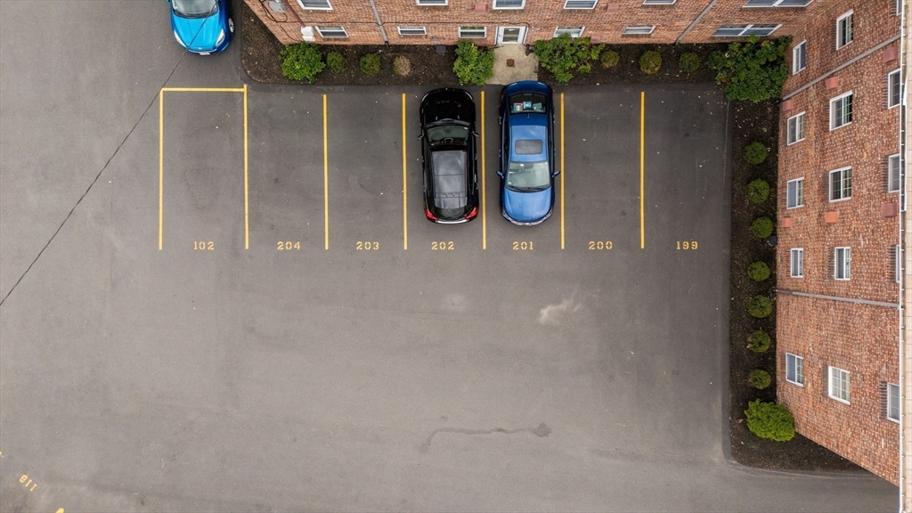 10 Colonial Village Drive, Unit 2 Arlington, MA 02474 - Photo 18 of 21