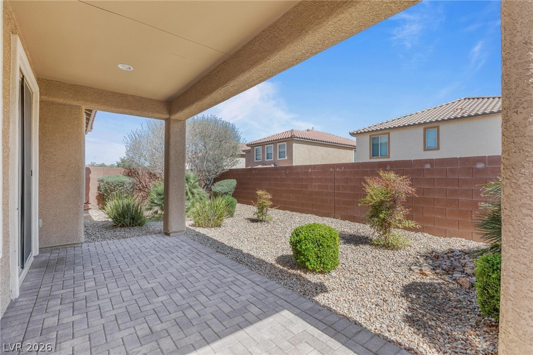 11018 Elk Sands Road Las Vegas, NV 89179 - Photo 46 of 53