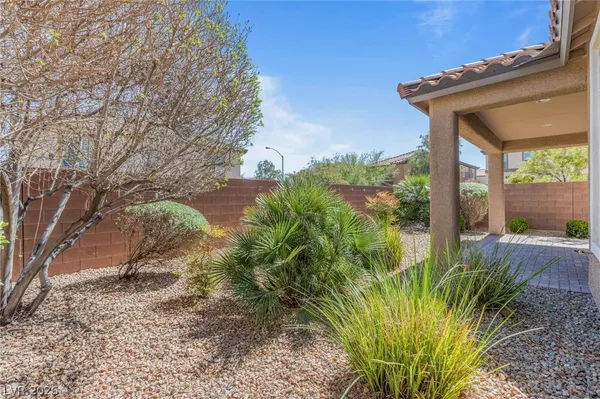 $2,900 | 11018 Elk Sands Road, Las Vegas, NV 89179