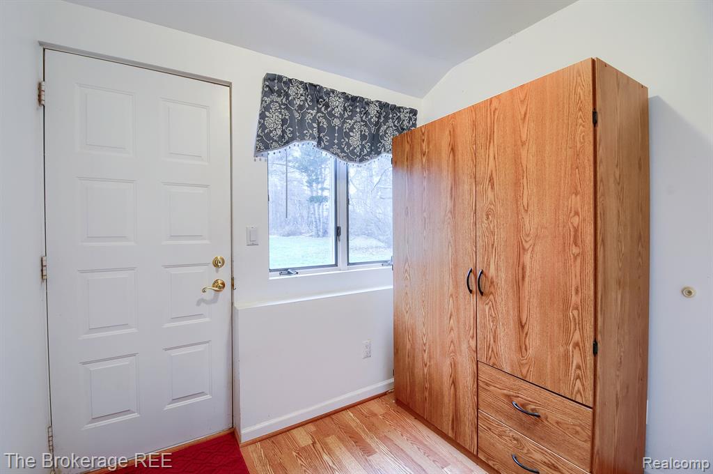 9213 North Clio Road Clio, MI 48420 - Photo 23 of 31