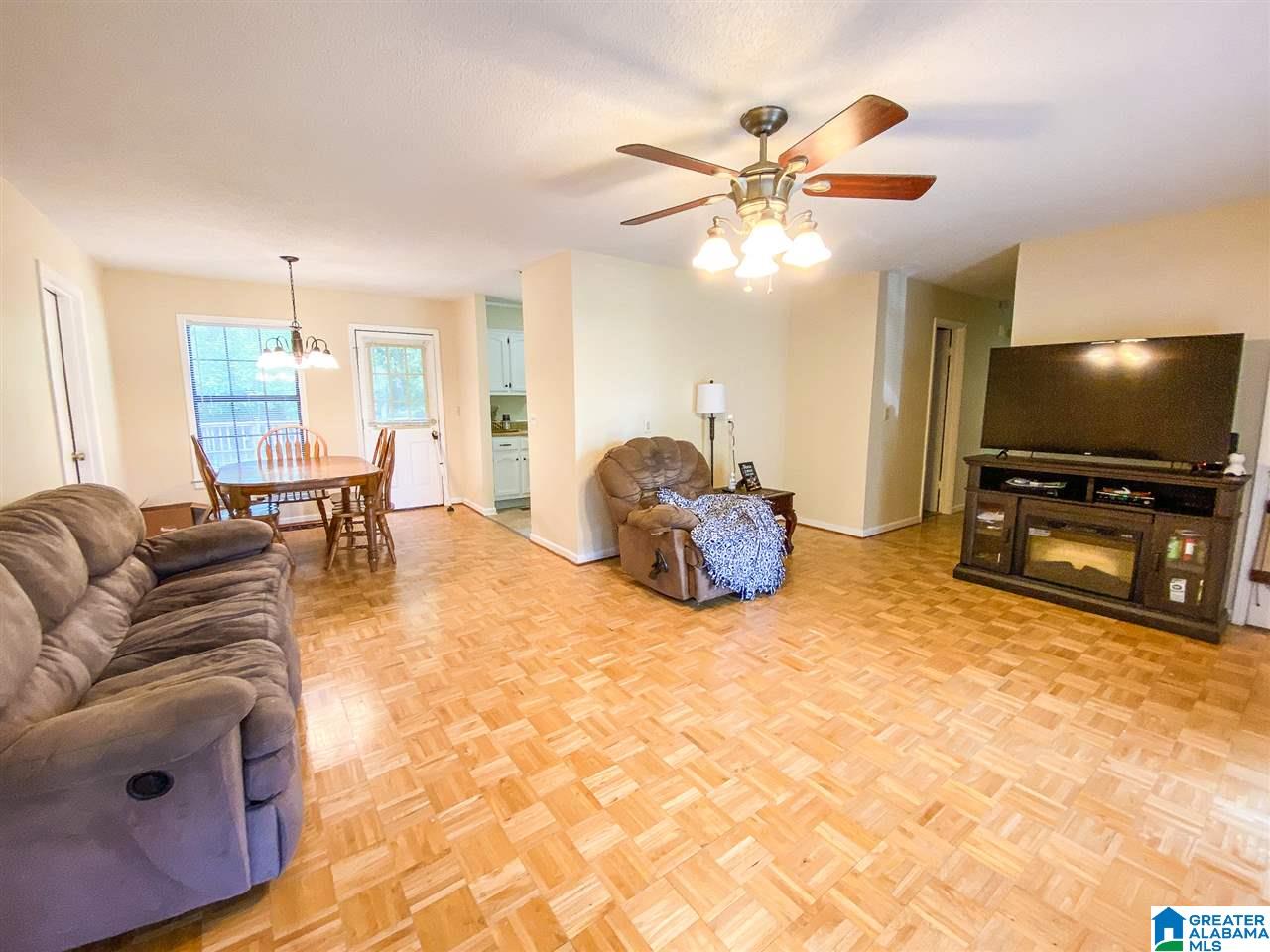 307 Adelaide Street Southwest Jacksonville, AL 36265 - Photo 3 of 30