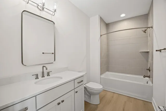 $475,000 | 136 Parkerwood Lane, West Lafayette, IN 47906