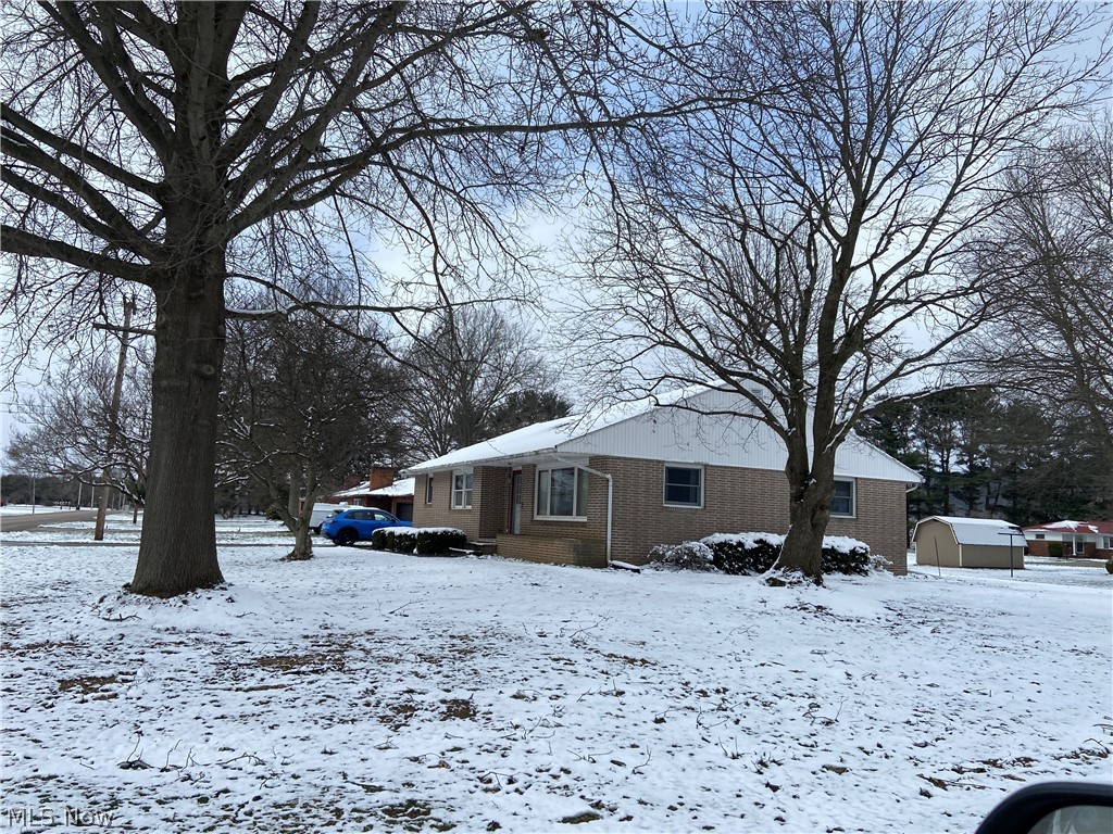 5671 East State Road Newcomerstown, OH 43832 - Photo 45 of 47