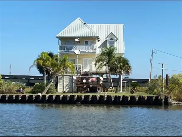 $475,000 | 270 South Empire Road, Buras, LA 70041