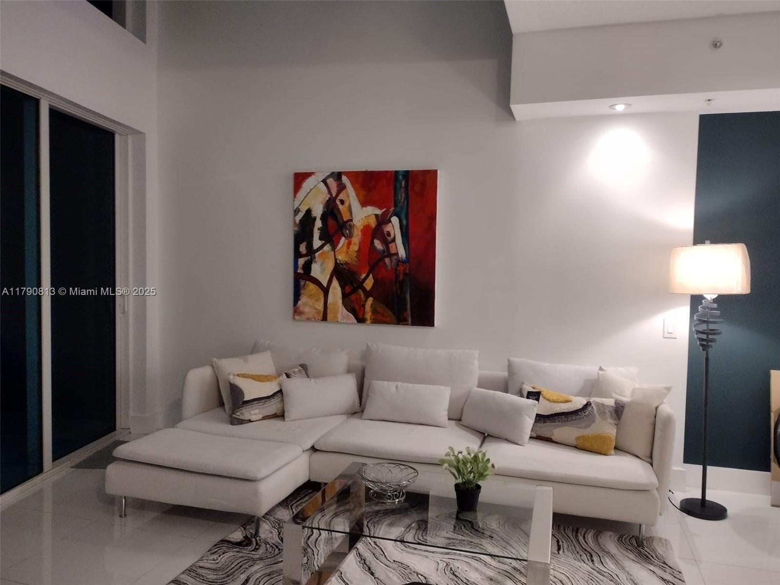 60 Southwest 13th Street, Unit 4218 Miami, FL 33130 - Photo 9 of 17